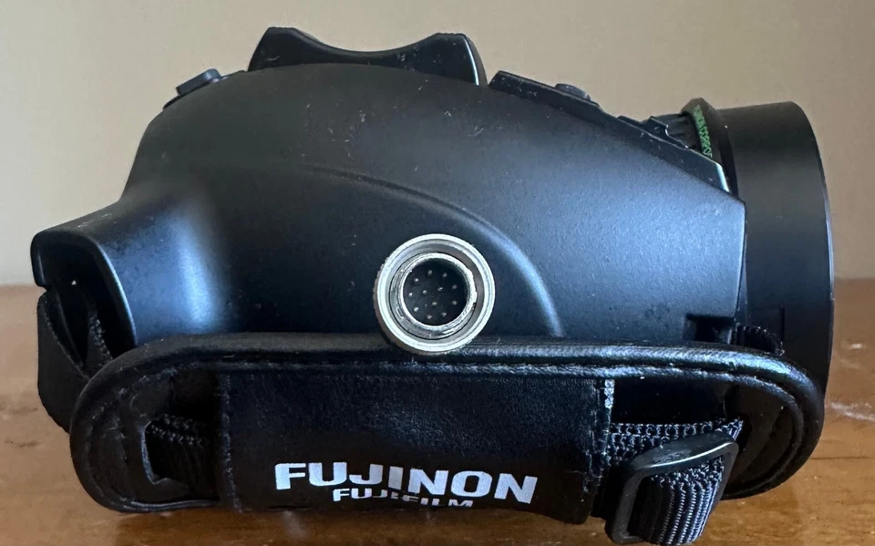 Fujinon XT 17x4.5BRM-K14/ 1:1.6/4.5-77mm HD ENG Servo Grip TV Video Zoom Lens - Image 4 of 4