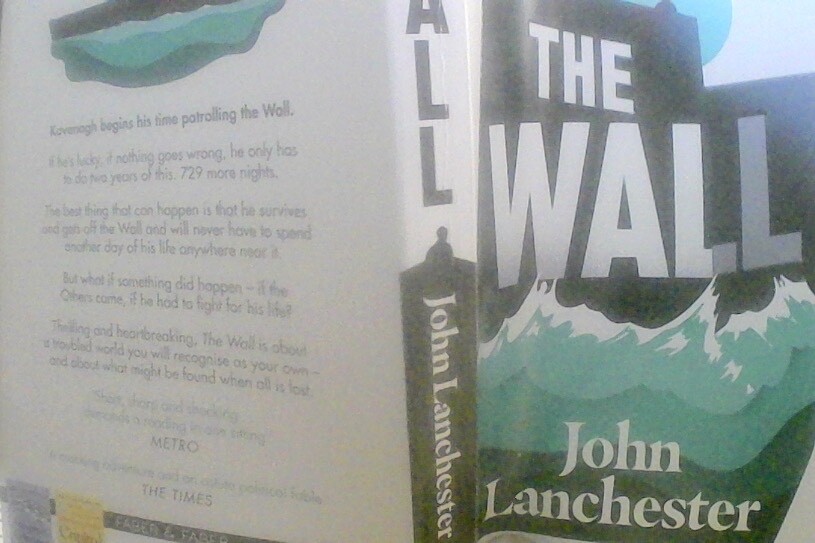 The Wall by John Lanchester (Paperback, 2019)