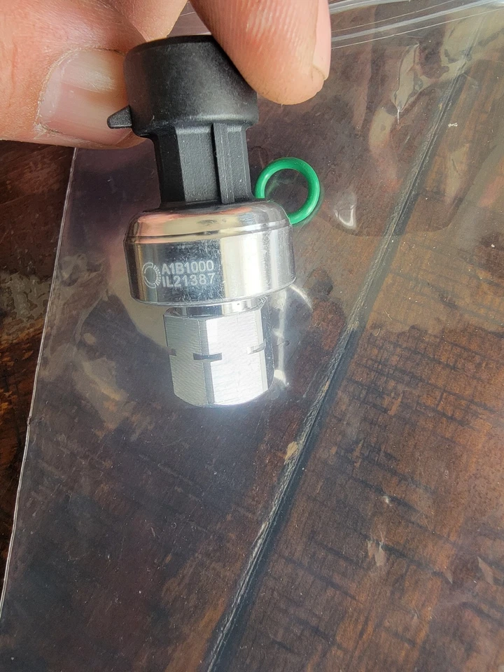 Interruptor transductor sensor de presión de aire acondicionado 6F9Z19D594AA para Ford F-150 Focus Mustang Foto 2 de 2