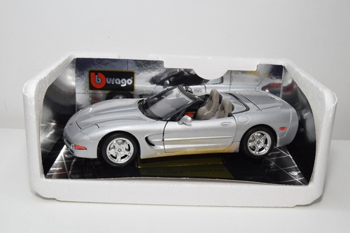 B39 1:18 BBURAGO BURAGO 3376 CHEVROLET CORVETTE CONVERTIBILE 1998 HALFORDS NU... - Foto 2 di 18