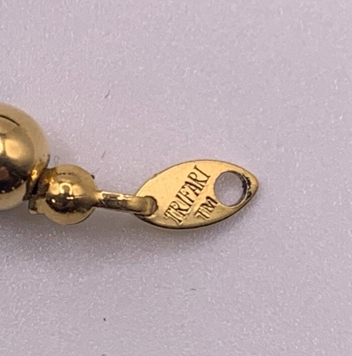 Classy Signed Trifari TM Black Rectangular & Gold… - image 6