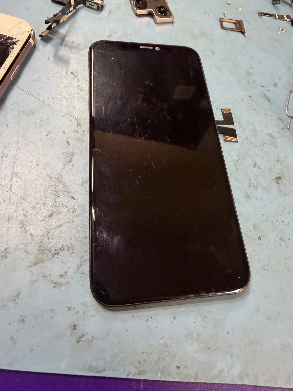 Original iPhone 11 Pro OLED Screen - Grade B-