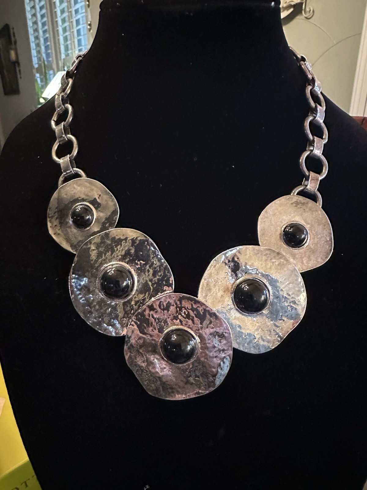 Silvertone Modernist 5 Disc Statement Necklace - image 1