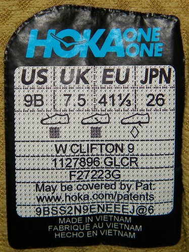 HOKA One One   Model: Clifton 9  Women Size 9 - Picture 11 of 11