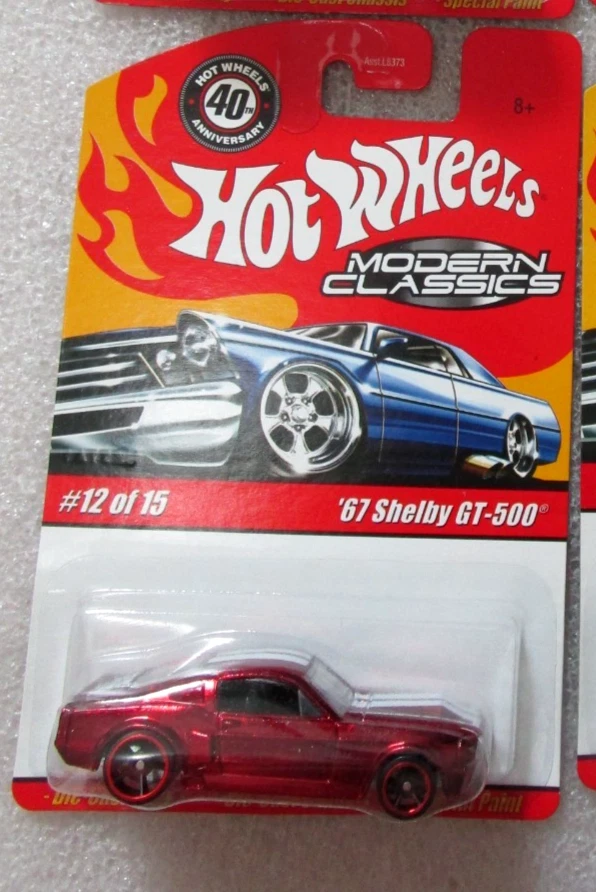Shelby GT-500 #12 Spectraflame rojo + llanta roja Hot Wheels Modern Classics 2008 '67 Foto 2 de 2