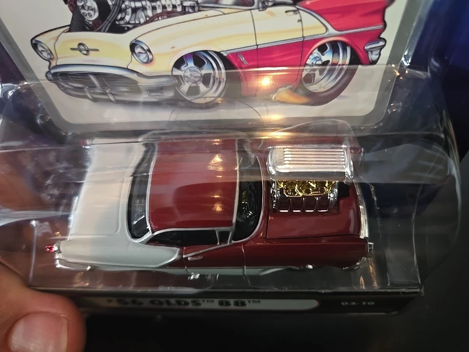 1956 Oldsmobile 88 Muscle Machines Die Cast 1:64 Scale On Card 03-10 - Image 3 of 4