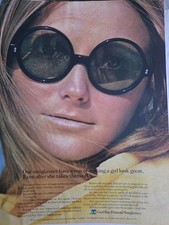 1969 Cool-Ray Polaroid women's Round black frame sunglasses Vintage ad