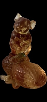 LIULI Auspicious Two-Tone Crystal Year Of The RAT Sculpture Dated 2007