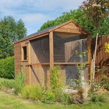 BREEDING AVIARY /WALKIN /BUDGIE/CANARY/BIRDS 