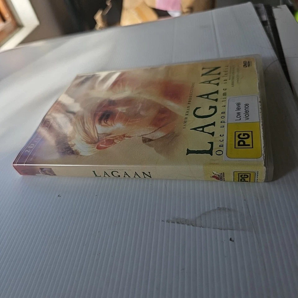 Lagaan Once Upon A Time In India (2010) 2-Disc DVD Collectors Edit Region Free - image 2 of 4