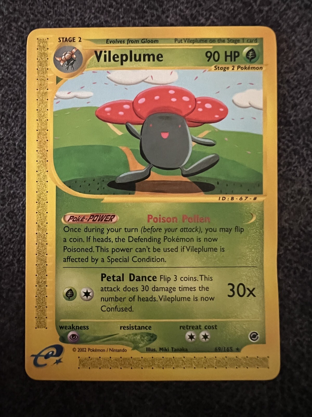Vileplume 69/165 Rare Pokemon Card NM