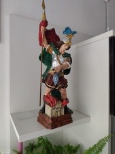 St. Florian beschützt mein Haus. Holzschnitzerei  bemalt, 47 cm; Schutzpatron; 