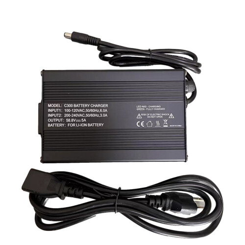 58.8V for 52V 5A e-bike Battery DC2.1 Plug / XLR Plug Charger - Picture 5 of 8