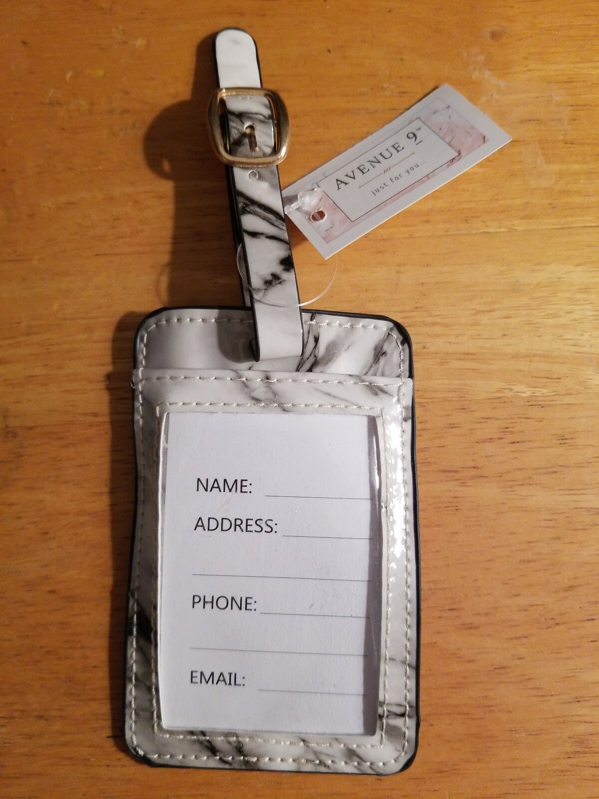 Avenue 9 Marble Look Luggage Tag