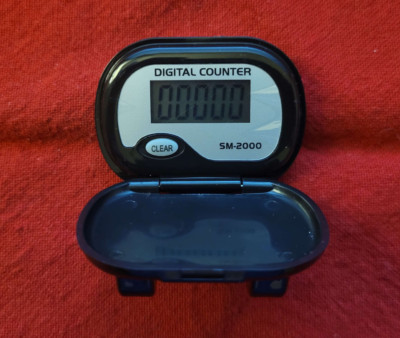 PedUSA SM-2000 Step Pedometer - LCD Display | Walking | Steps Only | Cover