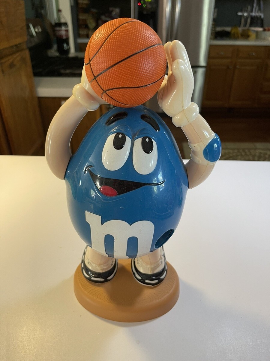 Vintage Mars M&Ms Candy Dispenser Figurine Blue M&M Basketball