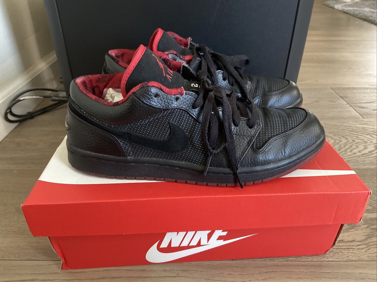 Jordan 1 Retro Low Black Silver Red Men's US 10. ( 309192-001