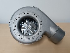 Estrattore di fumo per stufe a pellet e caldaie a biomassa