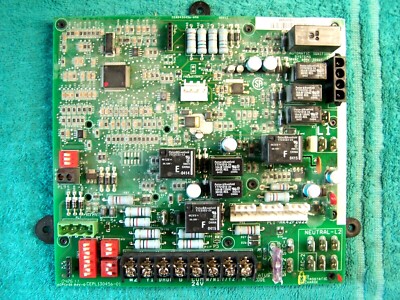 Modulo scheda di controllo forno con sostituzione software per Carrier Modulo scheda di controllo forno con sostituzione software per Carrier
