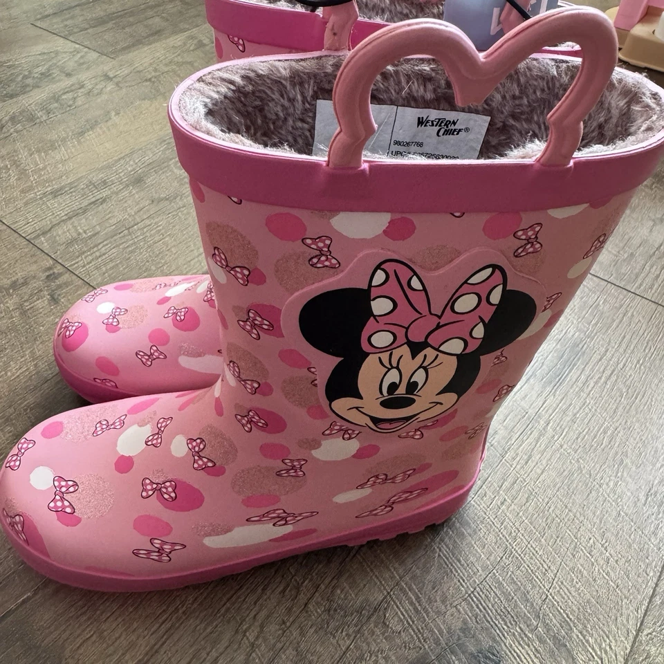 Western Chief Girls Rain Boots Disney Minnie Dizzy Dots Pink Faux Fur Lined 13/1 - Image 4 of 4