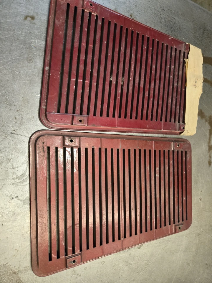 Chrysler LeBaron Turbo 1985 1986 1987 1988 - Par de persianas con capó Foto 4 de 4