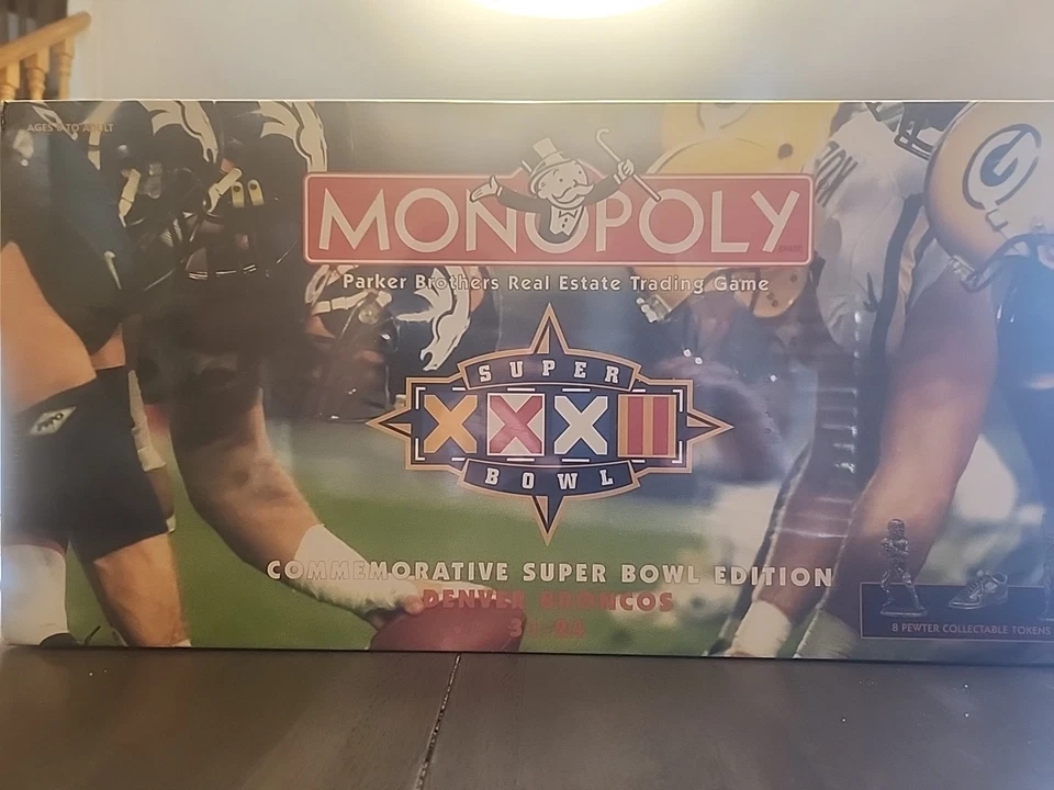 Monopoly Super Bowl XXXII Denver Broncos Packers Edición de 1998 Sellado Foto 2 de 4
