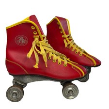 Official Roller Derby Skates Youth Size 3 Red...
