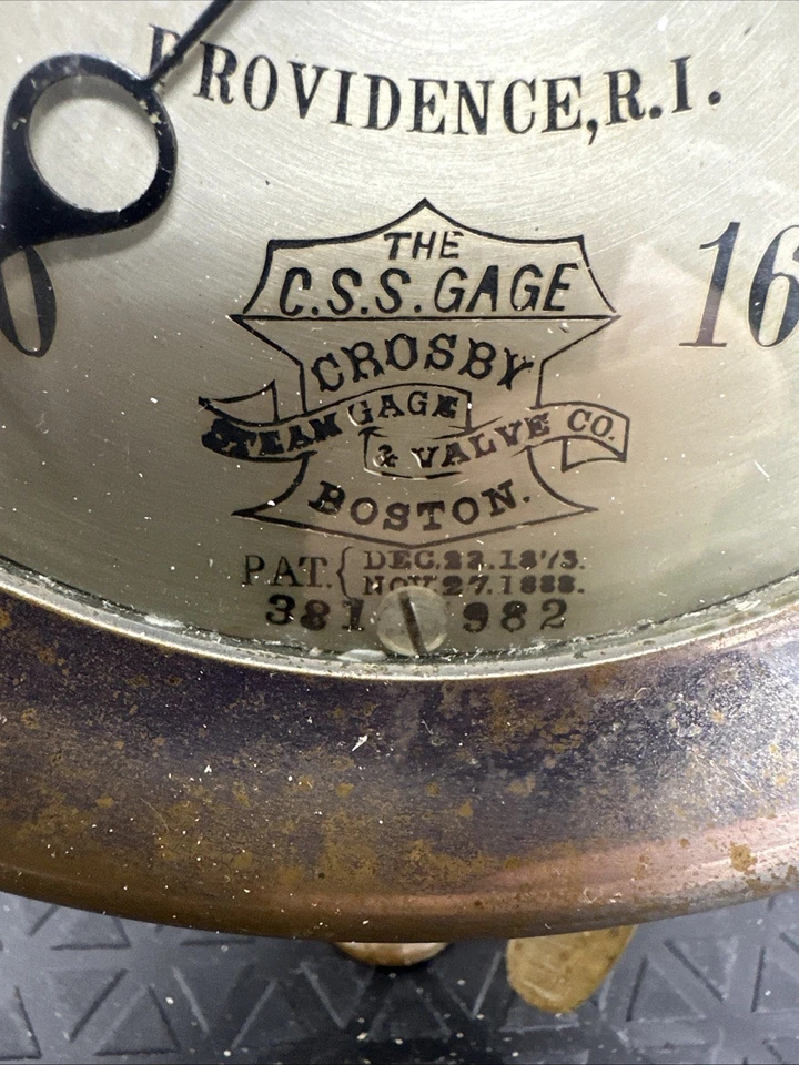 Antique 5.5" CROSBY Steam Gauge & Valve Co. Providence RI Plant STEAMPUNK - Image 4 of 4