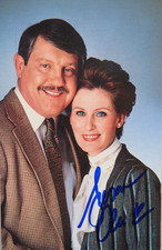 Autogramm amerikanische TV- und Film Schauspielerin Susan Clark (122405)