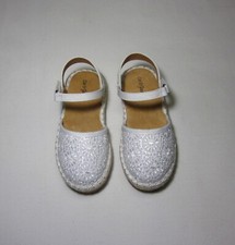Toddler Girls Espadrille Flats Sandals White, NWT, cat  Jack