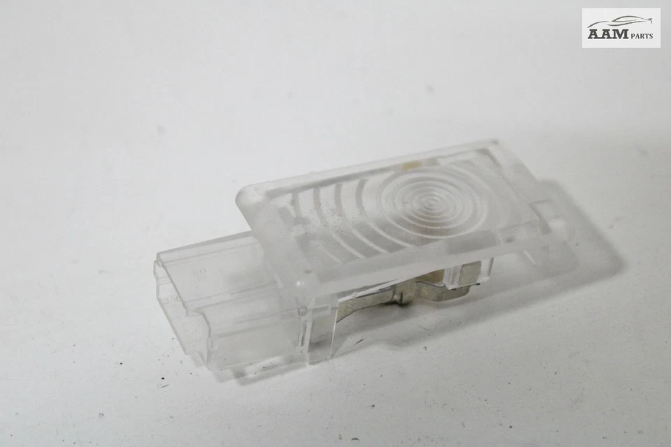 2018-2023 CHEVROLET TRAVERSE DASH DASHBOARD INTERIOR COURTESY LIGHT LAMP OEM - Image 2 of 4