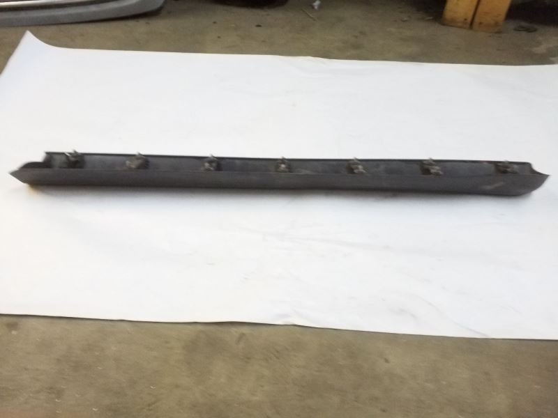 Left Front Exterior Lower Door Moulding Trim Fits 14 15 16 17 18 19