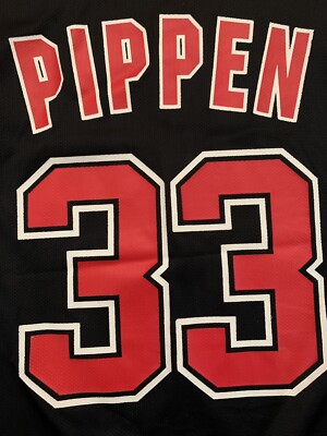 シカゴ・ブルズ PIPPEN 33 ジャージ サイズ40 シカゴ・ブルズ PIPPEN 33 ジャージ サイズ40 - メルカリ