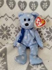 TY BEANIE BABY 1999 HOLIDAY CHRISTMAS BEAR - MINT - RETIRED