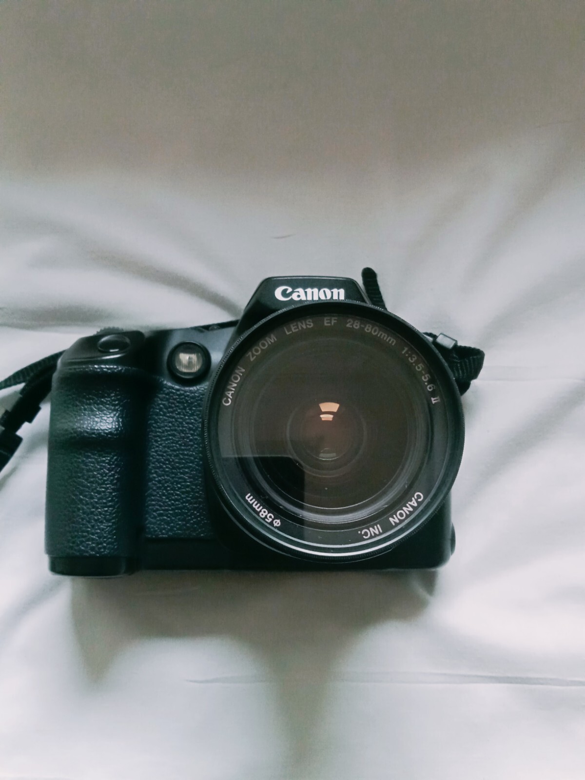 Canon EOS D30 DSLR digital Camera With Canon EF 2880mm Lens CF Card