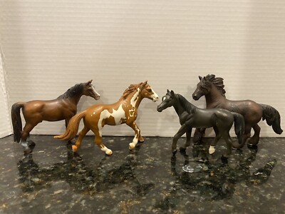 Lot of Schleich and Safari Horses