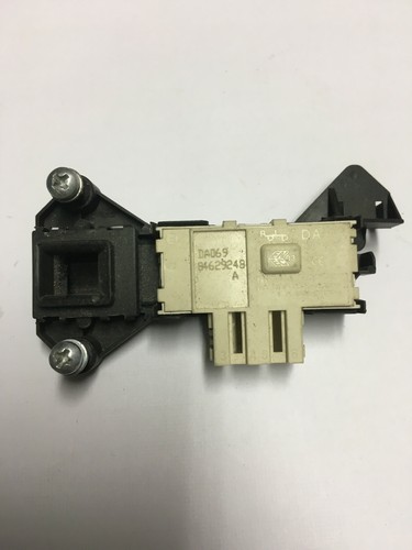 Türschloß- Türverrigelung Waschmaschine Bauknecht Whirlpool 461971093281