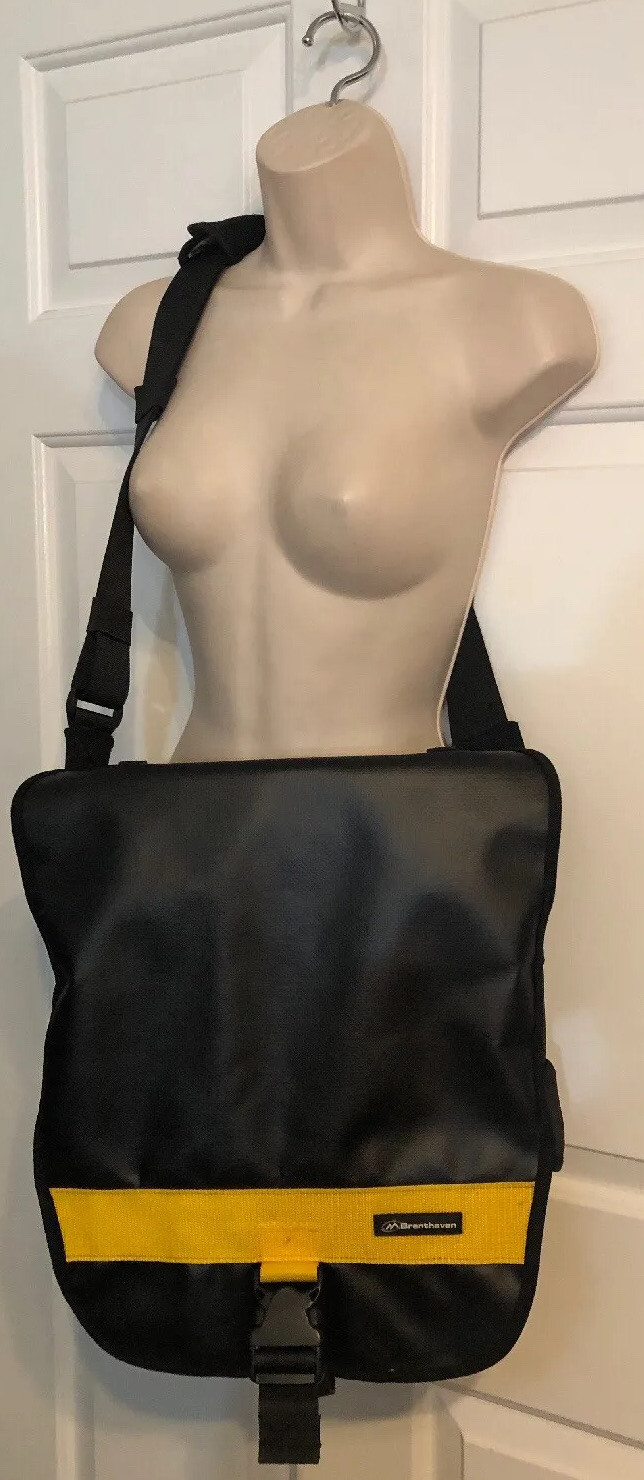 BRENTHAVEN PADDED LAPTOP Messenger Bag Black Yellow Canvas L