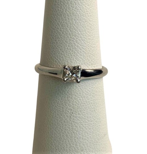 Tiffany & Company “Lucida Cut” Engagement Ring Box & Cert. - Picture 2 of 12