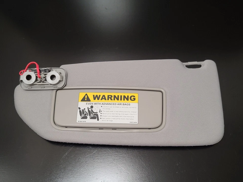 2003 - 2006 Volvo XC90 Right GRAY Cloth Homelink Sun Visor DRIVER W/ Lights - Image 3 of 4