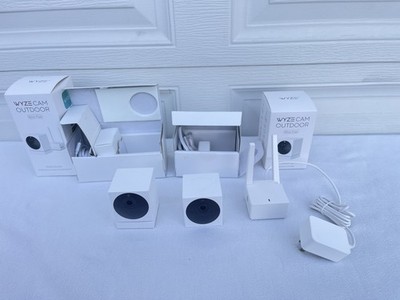 Lot Wyze Cam Outdoor Bundle WVODB1 Wyze Cam Base Station + 2-WVOD1 Cameras