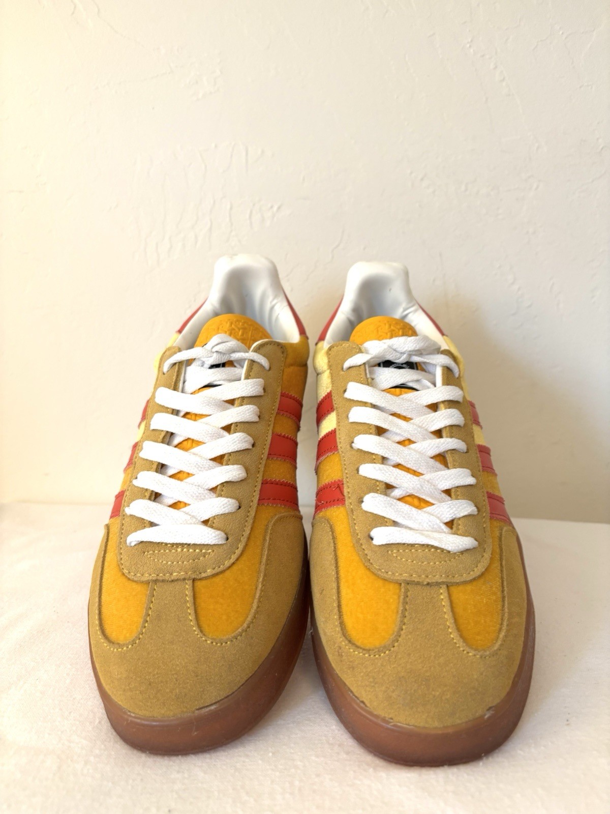 Vintage Men's Adidas x Gucci Gazelle Sneaker Yellow Red White Laces Rare Sz 10 image 8