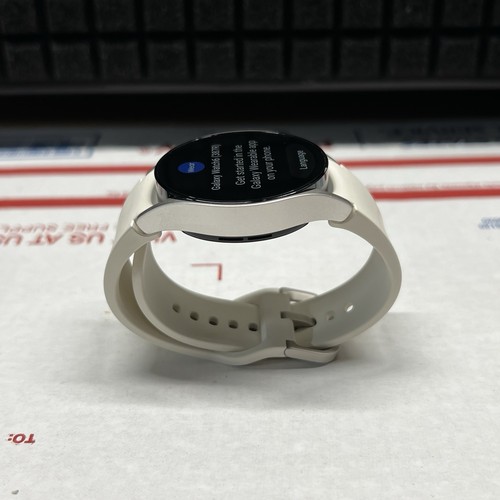 Samsung Galaxy Watch 6 SM-R930 40mm Gold Aluminum Case with Cream Sport Band - Picture 4 of 7