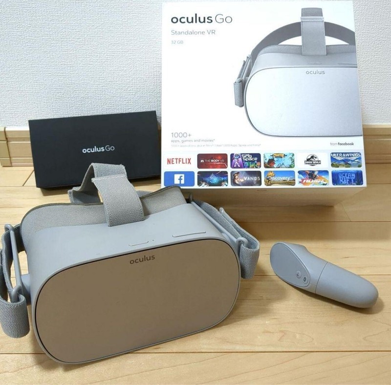 Oculus Go 32GB Standalone Virtual Reality Headset in Good Condition