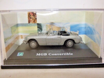 Hongwell Maßstab 1:76 1962 MGB Cabrio in Silber