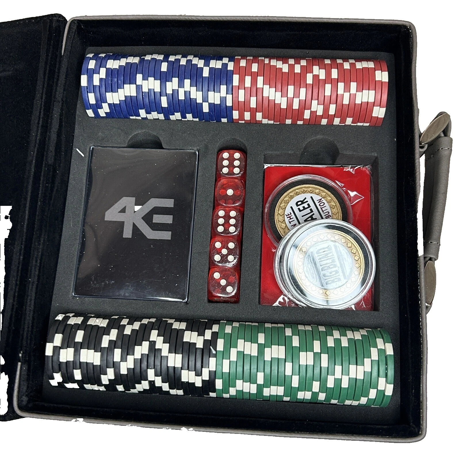 4 players 2 players Poker Chips