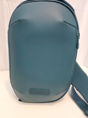 NOMATIC Navigator 6L Sling, Juniper Color, Fits 11'' Laptop or iPad, Good Cond.
