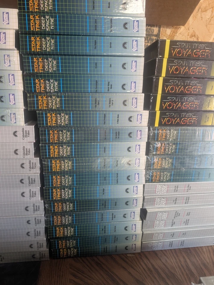 Star Trek The Original Series, Next Generation, DS9, Voyager VHS LOT, 75 Tapes Foto 3 de 4
