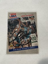 1993-94 Upper Deck NBA Playoffs Charlotte Hornets Alonzo Mourning Signed Card
