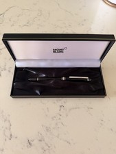 Montblanc Meisterstück Classique Rollerball Pen 163 Platinum Line Black Resin